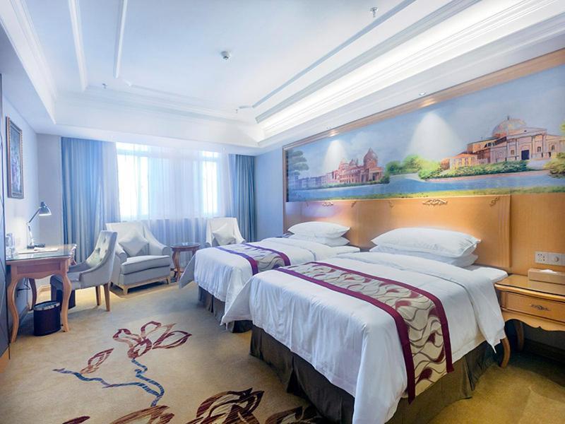 Vienna International Hotel Haikou West Bus Station Eksteriør billede
