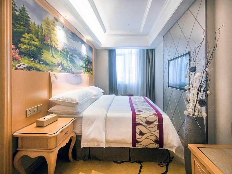 Vienna International Hotel Haikou West Bus Station Eksteriør billede